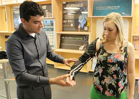 _0000_asu-careers-skysong ASU Students working together